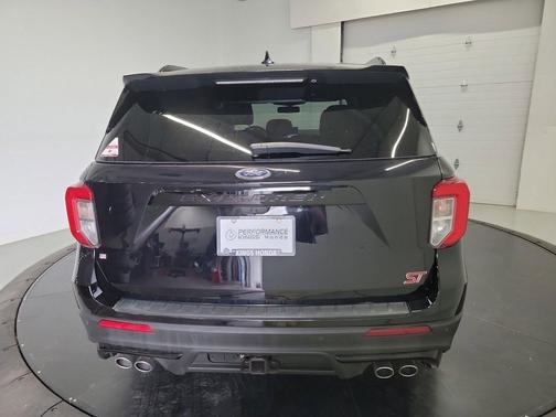 Agate Black Metallic 2020 Ford Explorer ST