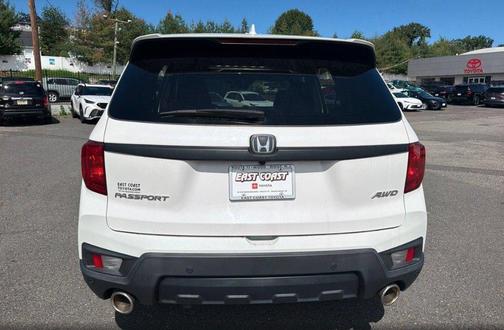 Platinum White Pearl 2023 Honda Passport AWD EX-L