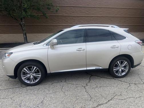 Satin Cashmere Metallic 2015 Lexus RX 450h Base