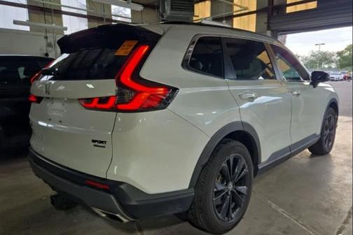 Platinum White Pearl 2023 Honda CR-V Hybrid Sport Touring AWD