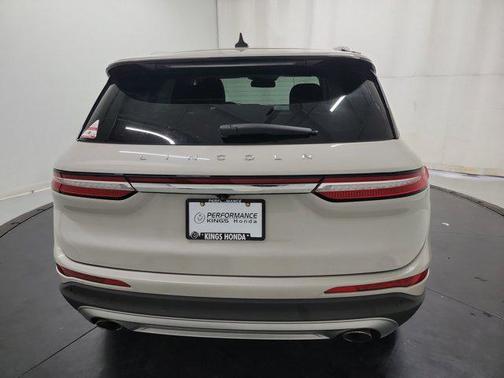 Ceramic Pearl Metallic Tri-Coat 2022 Lincoln Corsair Standard