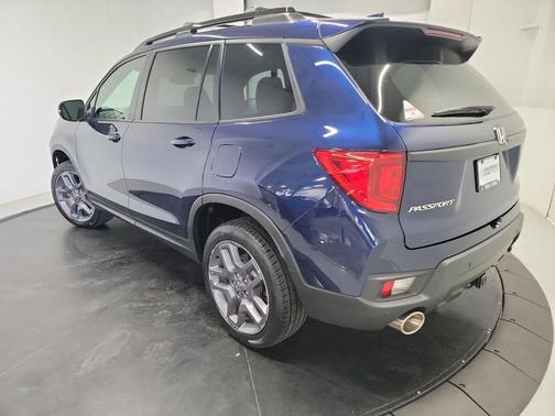 Obsidian Blue Pearl 2023 Honda Passport AWD EX-L