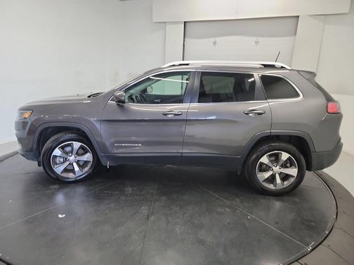 Granite Crystal Metallic Clearcoat 2019 Jeep Cherokee Limited