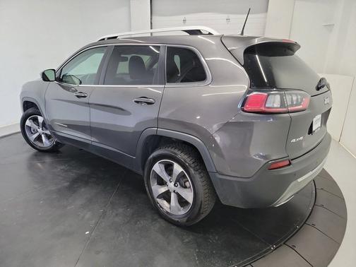 Granite Crystal Metallic Clearcoat 2019 Jeep Cherokee Limited