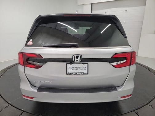 Silver 2025 Honda Odyssey EX-L
