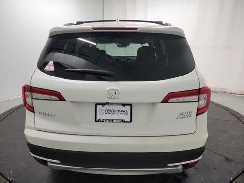 White Diamond Pearl 2019 Honda Pilot Elite