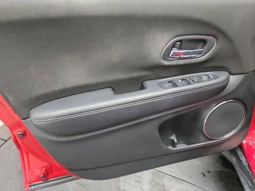 Milano Red 2018 Honda HR-V EX