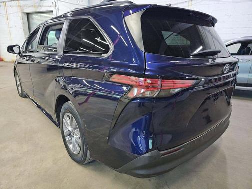 Blueprint 2022 Toyota Sienna XLE