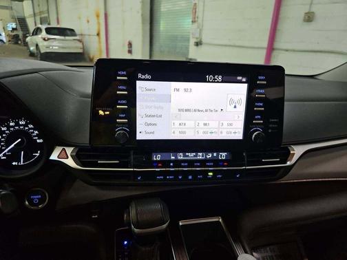 Blueprint 2022 Toyota Sienna XLE