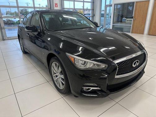 2014 INFINITI Q50 Premium