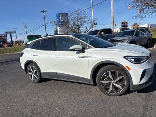 2023 Volkswagen ID.4 S