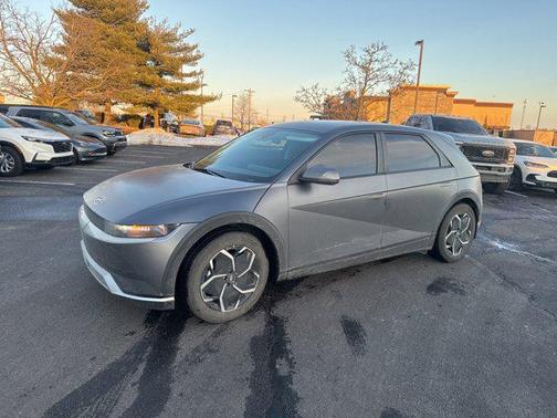 2022 Hyundai IONIQ 5 SEL