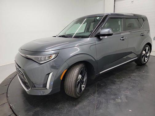 Gravity Gray 2024 Kia Soul GT-Line