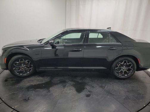 2019 Chrysler 300 S