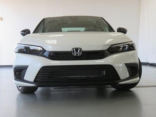Platinum White 2024 Honda Civic Sport