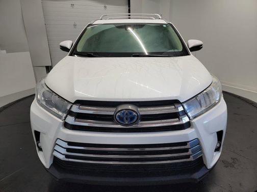 2019 Toyota Highlander Hybrid Platinum