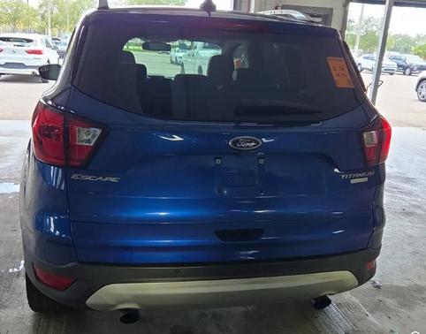 Lightning Blue Metallic 2019 Ford Escape Titanium