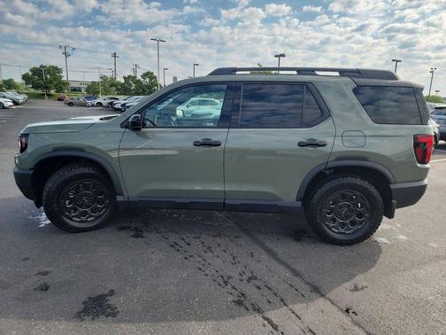 Ash Green Metallic 2026 Honda Passport AWD TrailSport Elite Blackout