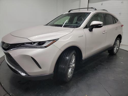 Titanium 2021 Toyota Venza Limited