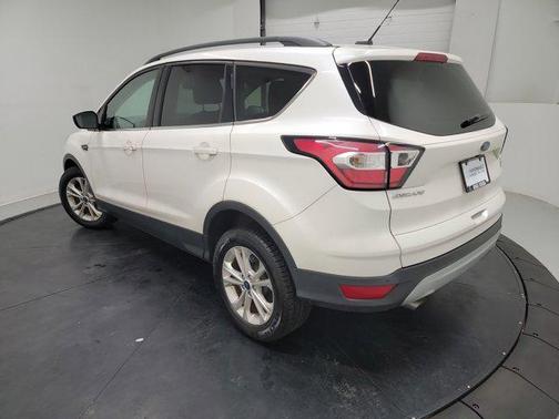 White Platinum 2017 Ford Escape SE