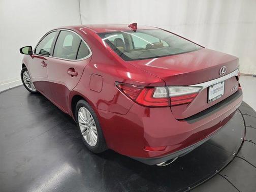 2017 Lexus ES 350 Base
