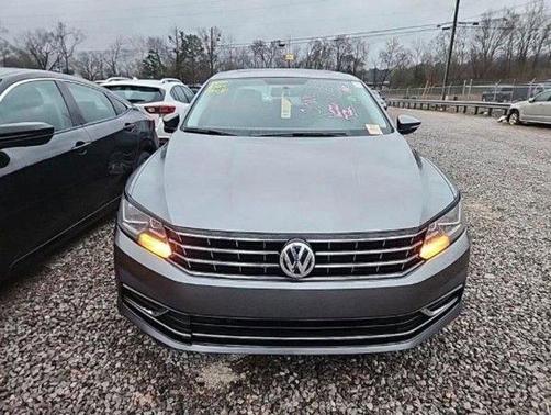 2019 Volkswagen Passat 2.0T Wolfsburg Edition