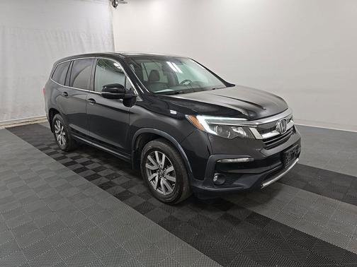 Crystal Black Pearl 2019 Honda Pilot EX-L