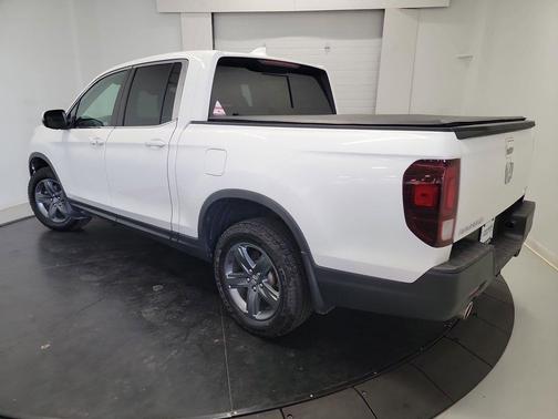 Platinum White Pearl 2023 Honda Ridgeline RTL