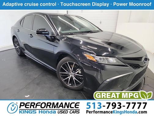 Midnight Black Metallic 2023 Toyota Camry SE
