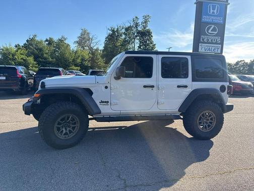 Bright White Clearcoat 2022 Jeep Wrangler Unlimited Sport