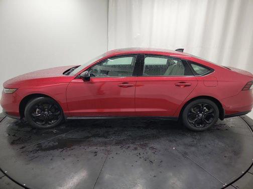 2025 Honda Accord Sport SE 1.5T