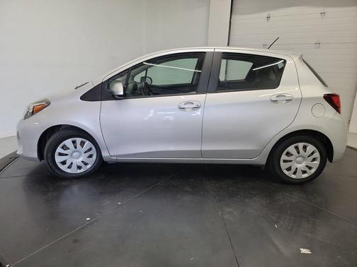 Classic Silver Metallic 2017 Toyota Yaris L