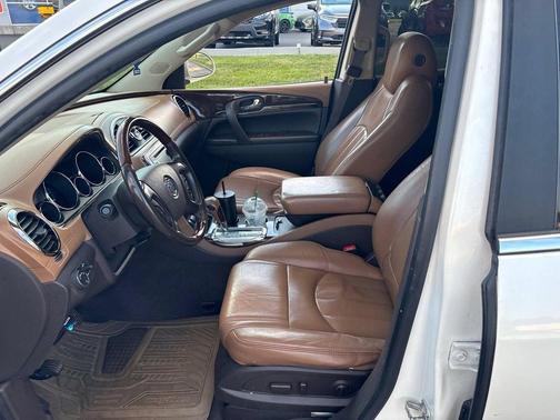 White Diamond Tricoat 2013 Buick Enclave Leather