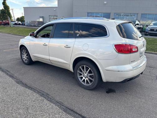 White Diamond Tricoat 2013 Buick Enclave Leather