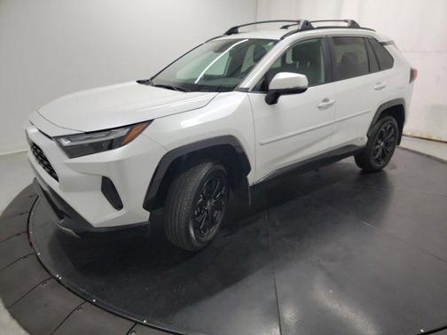 2023 Toyota RAV4 Hybrid SE