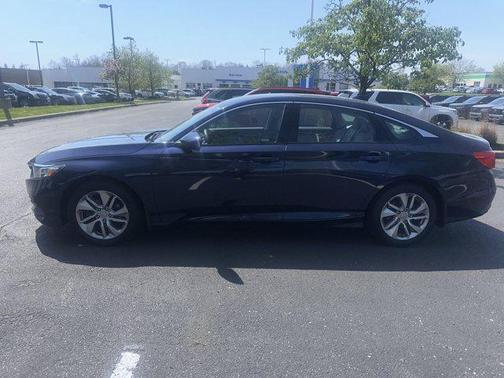 Obsidian Blue Pearl 2018 Honda Accord LX