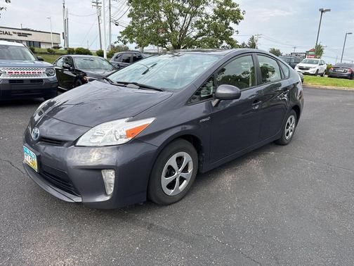 Winter Gray Metallic 2012 Toyota Prius One