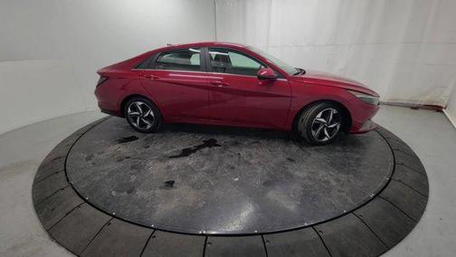 2022 Hyundai ELANTRA HEV Limited