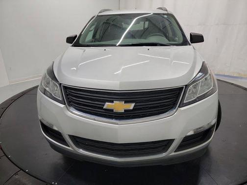 2016 Chevrolet Traverse LS