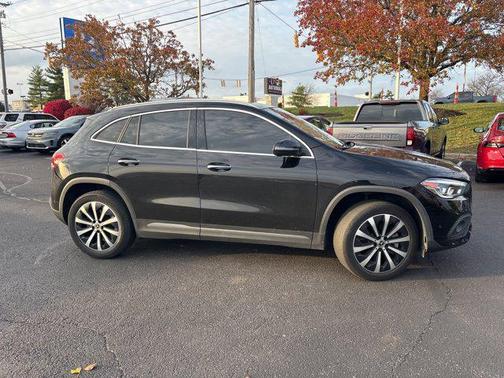 2021 Mercedes-Benz GLA 250 Base 4MATIC