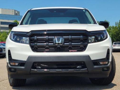 Platinum White Pearl 2026 Honda Ridgeline Sport