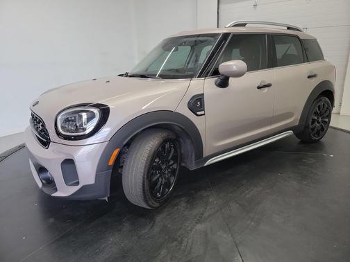 Gray Metallic 2023 MINI Countryman Cooper S