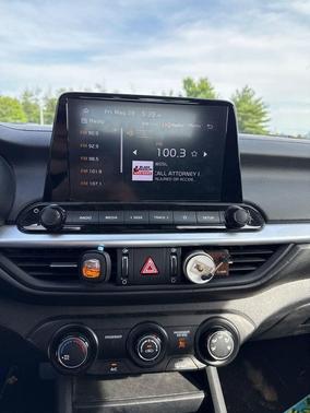 Fire Orange 2022 Kia Forte LXS