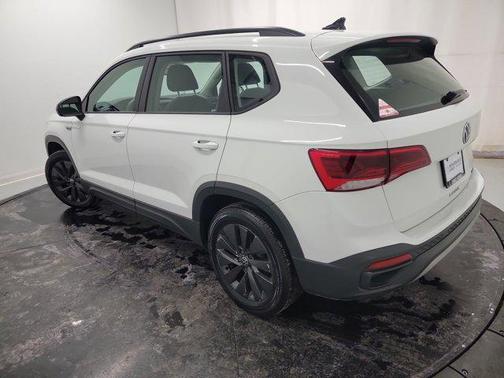 2022 Volkswagen Taos 1.5T S