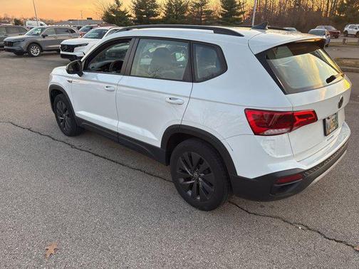 2022 Volkswagen Taos 1.5T S