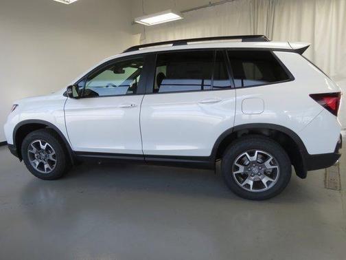2022 Honda Passport AWD TrailSport