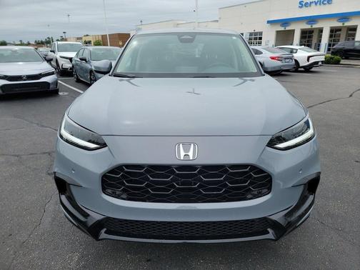 Urban Gray Pearl 2027 Honda HR-V EX-L