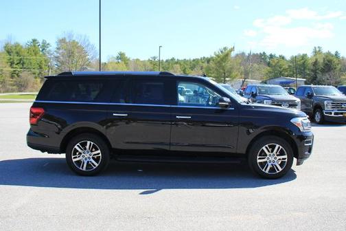 AGATE BLACK METALLIC 2024 Ford Expedition LIMITED