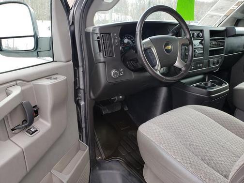 2016 Chevrolet Express 3500 LT