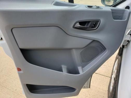 2015 Ford Transit-350 XLT